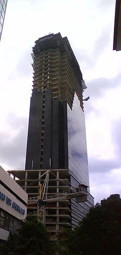 Tower finanční centrum mar10.jpg