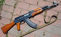 Um Type 56 (variante da AK-47).