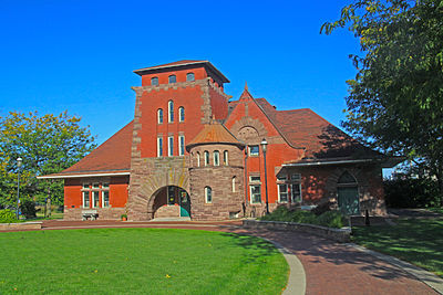 Union_Depot_Muskegon.jpg 21.0263 MP