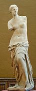 Vénus de Milo. Marbre, H. 2 m. Époque hellénistique, vers 150-130 av. J.-C.. Louvre
