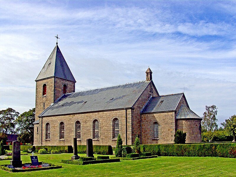 File:Vestermarie kirke (Bornholm).JPG