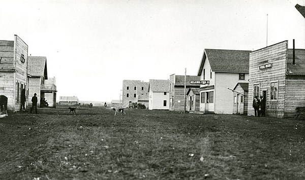 A view of downtown Grande Prairie, circa 1914