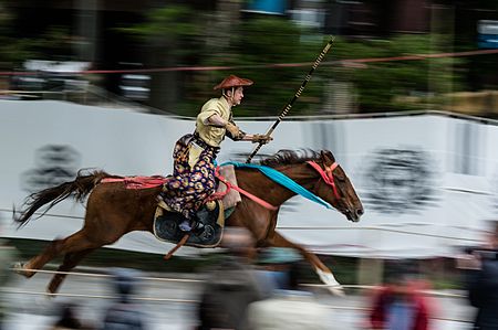 Tập_tin:Yabusame_in_Asakusa,_Tokyo_(8665247568).jpg