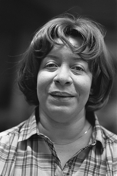 File:Zangeres Shirley Horne, Bestanddeelnr 931-8494.jpg