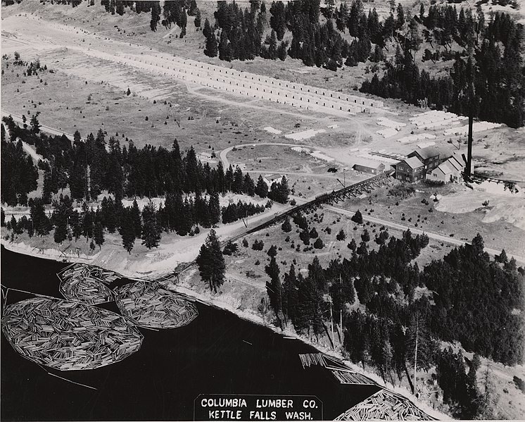 File:"Columbia Lumber Co., Kettle Falls" Seems to be on the same location as the present Boise Cascade Mill. c. 1945. IMAGE (70ea581f-5e5f-41e2-81cf-429d65a755fa).jpg