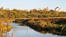 Тёша в Арзамасе. На заднем плане — Воскресенский собор