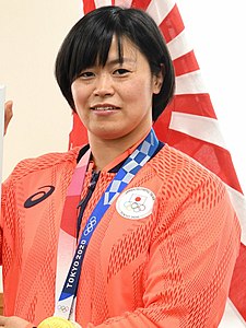 東京五輪柔道競技金メダリスト濵田尚里選手（１等陸尉）.jpg