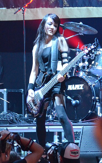 File:12-08 Wacken Chthonic 07.jpg