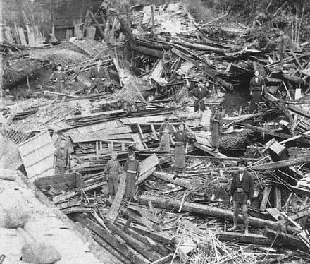 Разрушения от землетрясения Ноби 1891 года