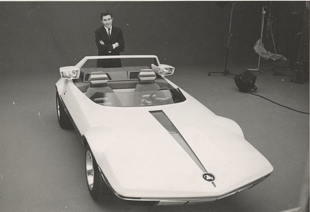 Gandini standing behind the Autobianchi A112 Runabout concept