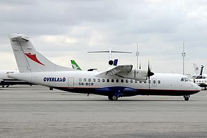 ATR42 Overland Airways 5N-BCR Ikeja srpen 2011.jpg