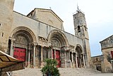 Kirche der Abtei Saint-Gilles (12. Jh., romanisch), Dép. Gard, Frankreich