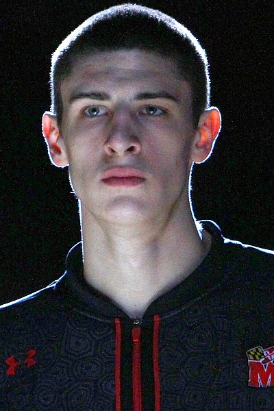 File:Alex Len 2012.jpg