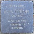 Deutsch: Stolperstein für Anna Hofmann vor dem Gebäude Hohe Reihe 25 in Hamburg-Sasel.