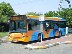 Bus Baia de la ligne 4, en direction de la médiathèque de Gujan-Mestras.