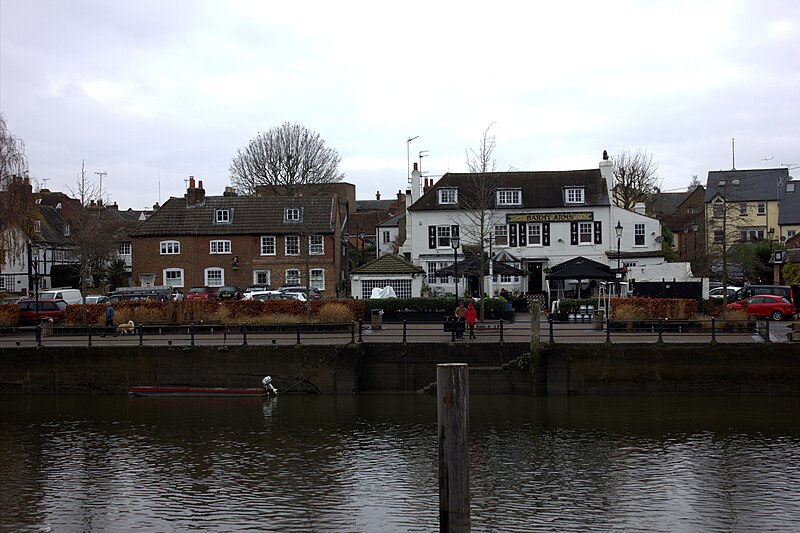 File:Barmy Arms, Twickenham. From Eel Pie Island - geograph.org.uk - 5619865.jpg