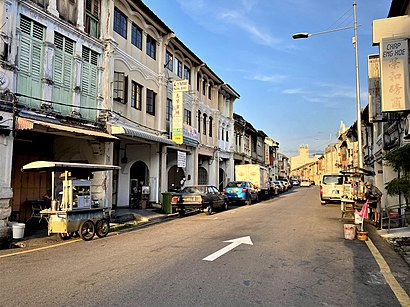 Bagaimana untuk pergi ke Lebuh Pantai dengan pengangkutan awam - Tentang tempat tersebut