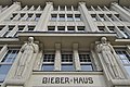 Deutsch: Fassade des Bieberhauses zum Hachmannplatz in Hamburg-St. Georg. This is a photograph of an architectural monument. It is on the list of cultural monuments of Hamburg, no. 1092.