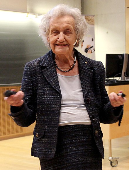 Brenda Milner in 2014