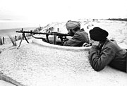 Soldats sikhs de la Légion indienne gardant le mur de l'Atlantique en France en mars 1944.