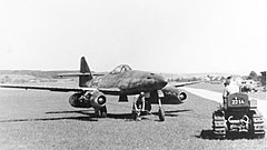 Me 262 A, similar to those flown by Kdo. Nowotny Bundesarchiv Bild 141-2497, Flugzeug Me 262A auf Flugplatz.jpg