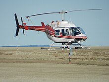 C-FQHB Zirvesi Helikopterleri B06, Cambridge Bay Havaalanı'nda.JPG