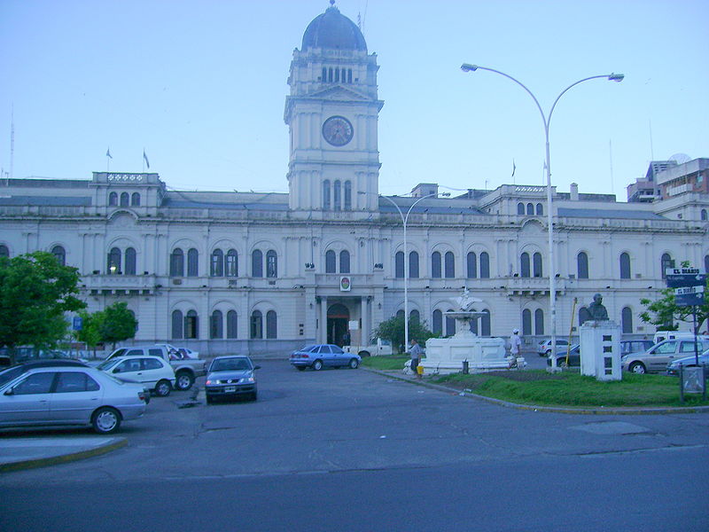 File:Casa de gobierno Entre Ríos 2.JPG