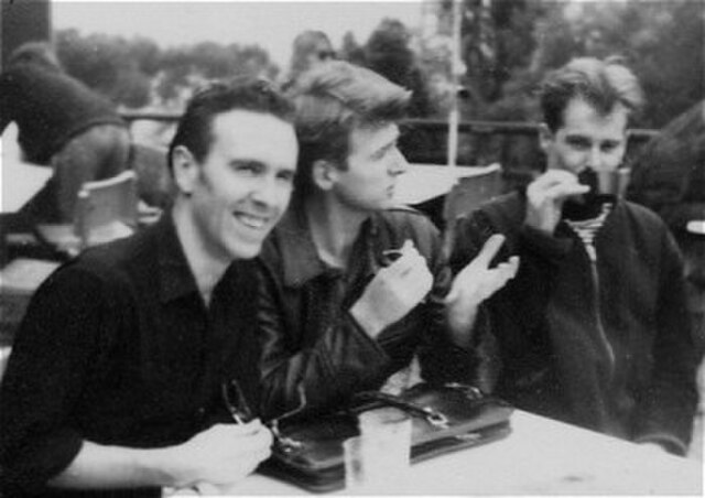 The band at the Montreux Pop Festival, May 1988. L to R: Seymour, Finn, Hester
