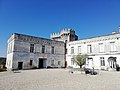 Français : Château de la Tranchade, Garat, Charente, France. Cour intérieure