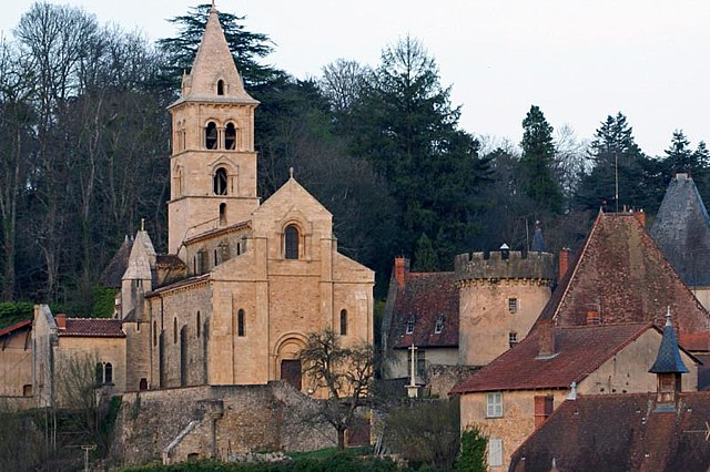 Ang Simbahan sa Châteaueneuf