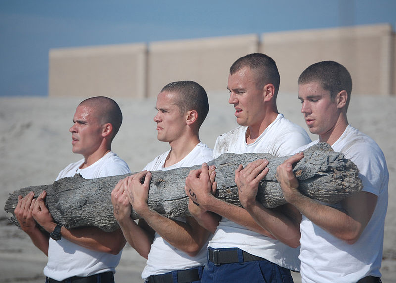 File:Coast Guard SEAL Selection and Assessment DVIDS1102262.jpg