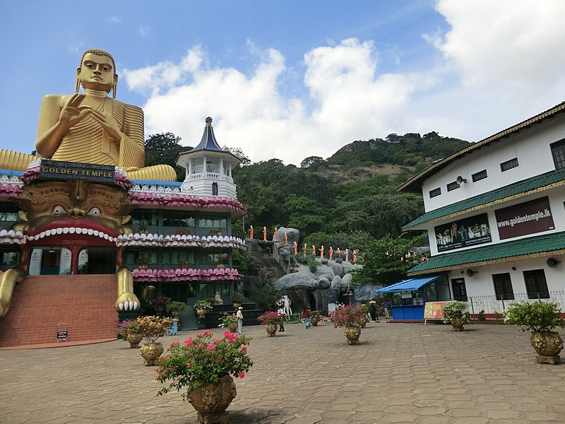 File:Dambulla, Sri Lanka - panoramio (99).jpg