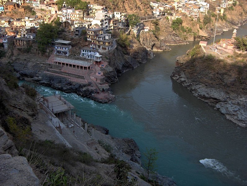 File:Devprayag Bhagirathi Alaknanda.jpg