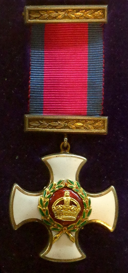 Image: Distinguished Service Order badge (United Kingdom)   Tallinn Museum of Orders