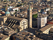 Duomo en Battistero di Parma.jpg