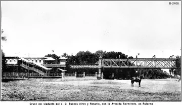 Archivo:Estación Parque 3 de Febrero.webp