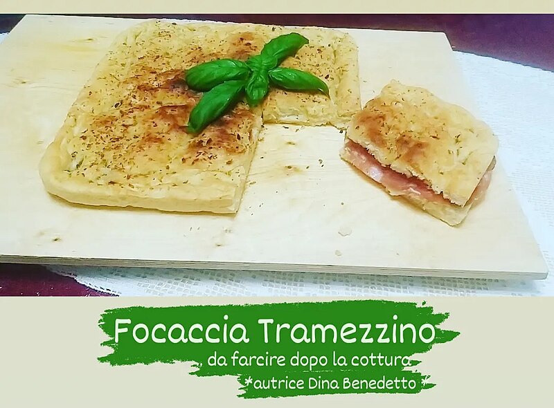 File:Focaccia Tramezzino.jpg