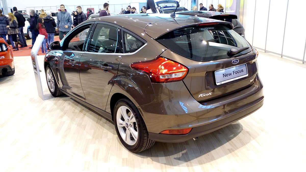 File:Ford Focus Mk3 Facelift R.jpg - Wikipedia