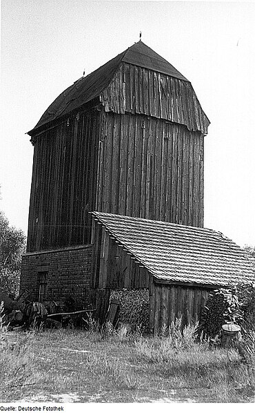 File:Fotothek df rp-h 0050009 008 Bersteland-Niewitz. Ehem. Bockmühle.jpg