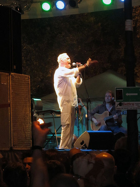 File:Franco Califano - Roma 2011.jpg