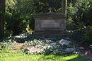 Frankfurt, main cemetery, grave D 285 Schmidt-Polex.JPG