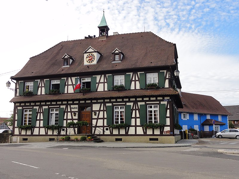 File:Gambsheim Mairie (1).JPG