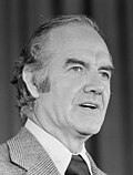 George McGovern için küçük resim