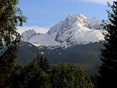 Gerlachovský štít (2.655 mêtre), lûtkeya herî bilindê Tatraya di nav sinorê Slovakyayê de.