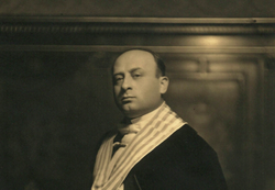 Cozin virallinen muotokuva vuodelta 1932