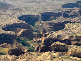 Glen Canyon National Recreation Area P1013173.jpg