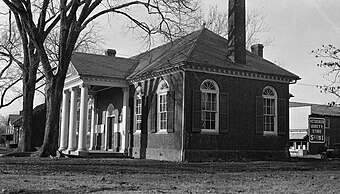 Gloucester County Courthouse, U.S. Route 17, Gloucester (Gloucester County, Virginia).jpg