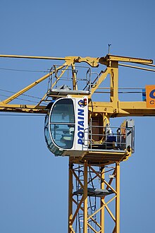 Grue - cabine.jpg