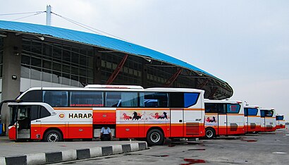 Cara untuk pergi ke Terminal Pulo Gebang menggunakan Transportasi Umum - Tentang tempat tersebut