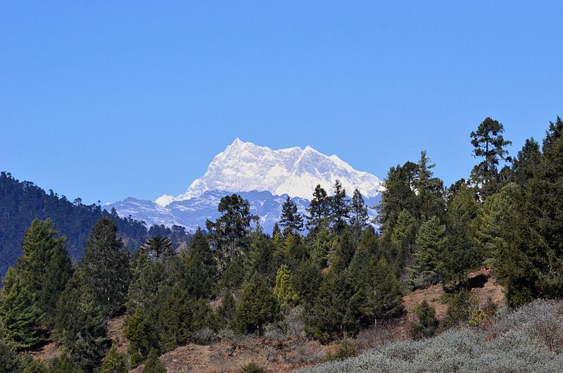 File:Himalayan peak from Bumthang.jpg